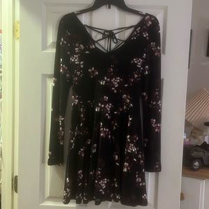 Black Ling Sleeve Dress with flowers